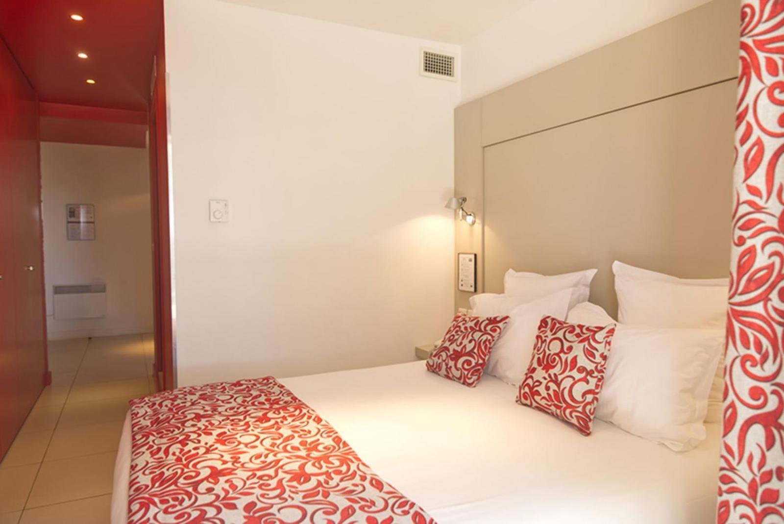 Hotel De La Plage - Hdlp Bormes-les-Mimosas Eksteriør bilde